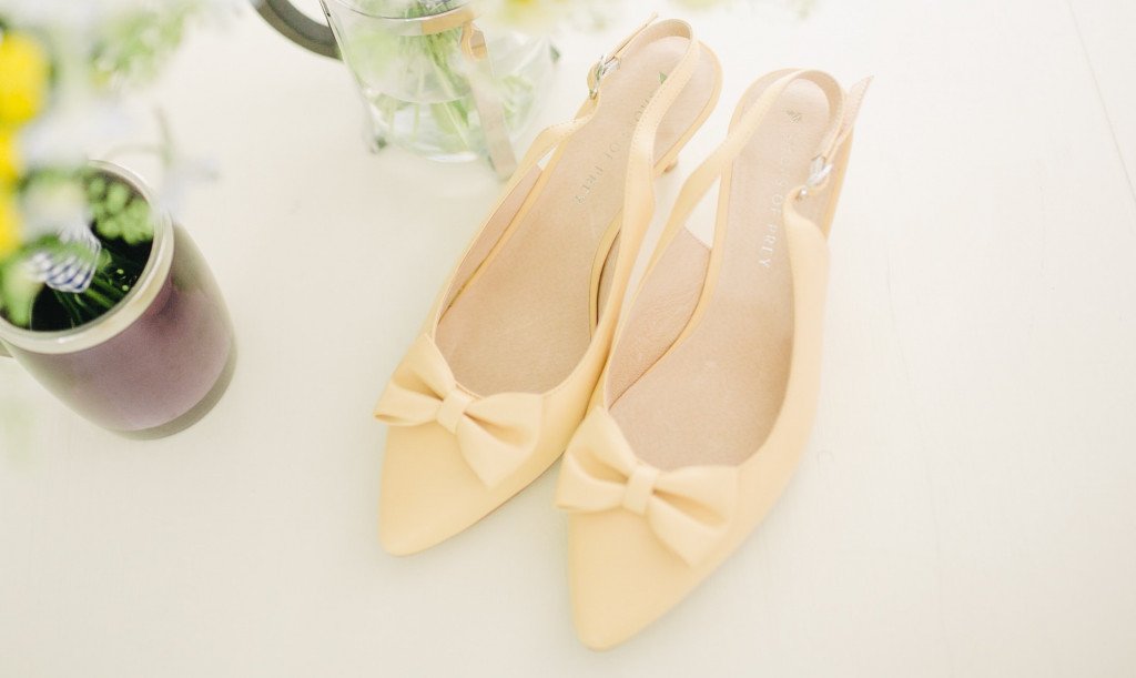 yellow slingback heels